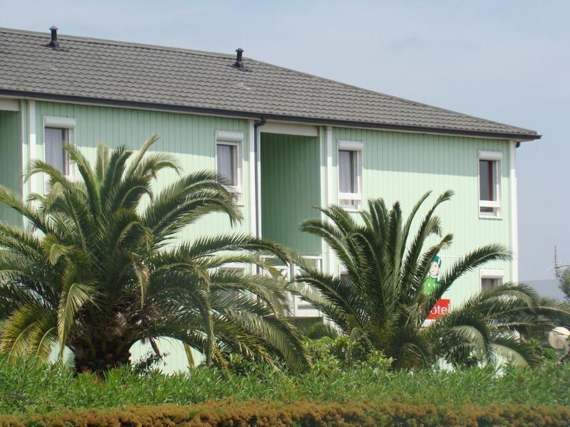 Hotelf1 Sud * Perpignan